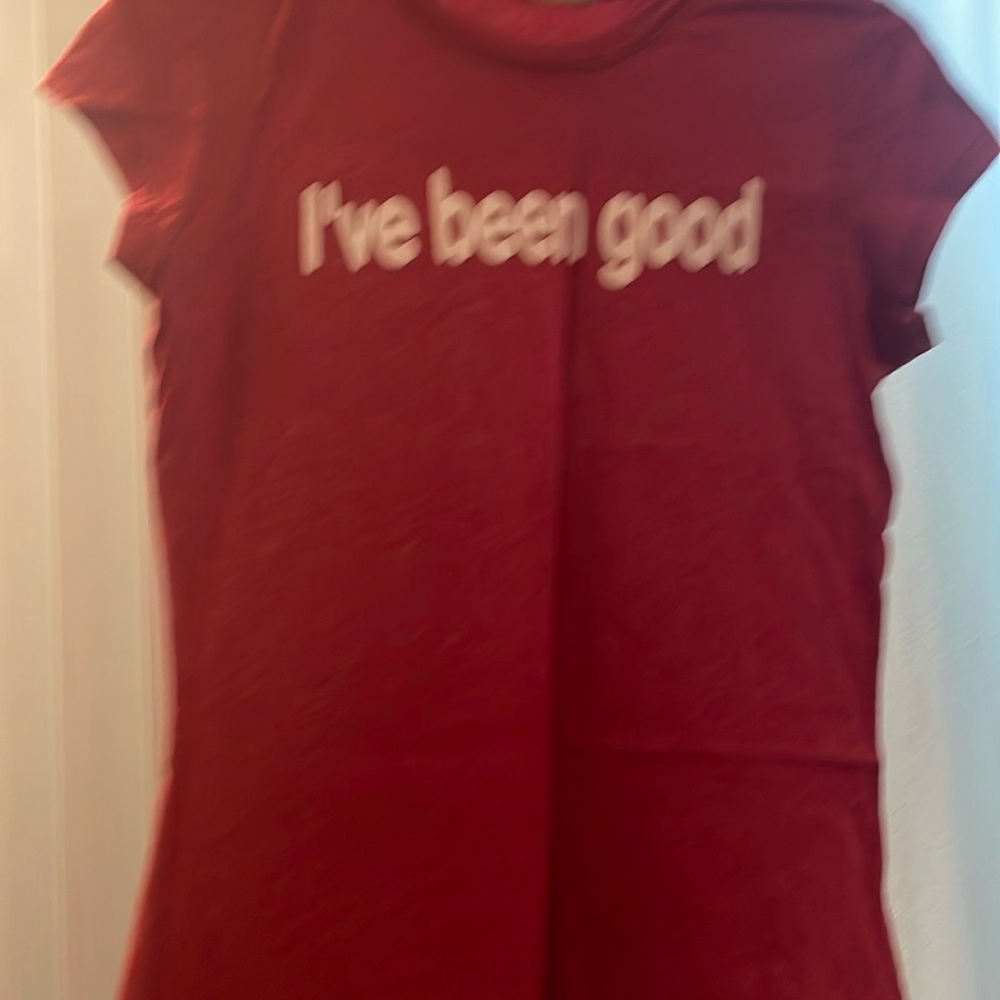 Adorable tee with puffy letters. Only worn once or twice.